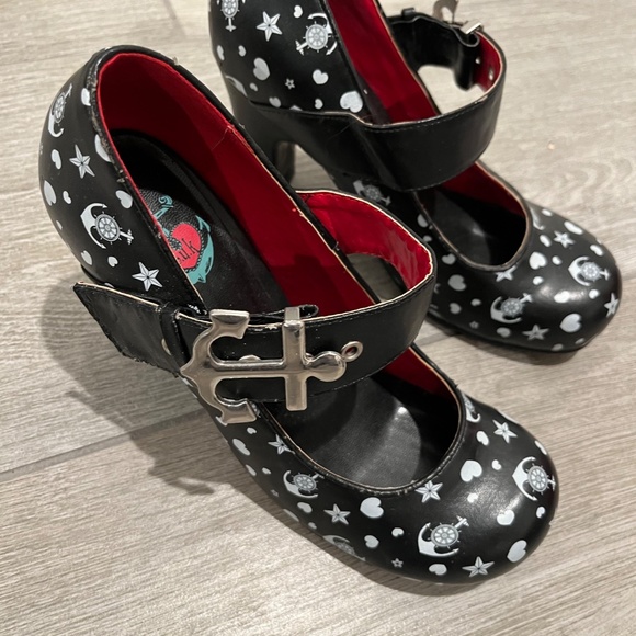 tuk Shoes - Cute TUK Mary Jane Heels UK size 4 US Size 6. Wear and tear on buckles See pics